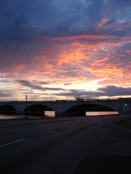 Sunset over the Lincoln Bridge